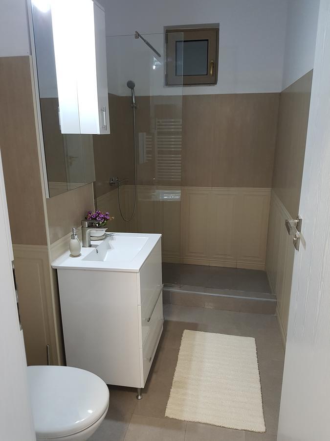 Frontal View By Twin Residence Mamaia Exteriör bild